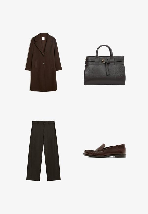 Brązowy płaszcz z mieszanki wełny z klapami, dwoma przednimi kieszeniami i zapięciem na jeden guzik. Prosty krój z długimi rękawami.; Czarny, długi sweter z dzianiny z ribbowanymi mankietami i dołem, okrągłym dekoltem oraz małą białą metką marki wewnątrz kołnierza.; Szerokie spodnie z ciemnego materiału, z płaskim przodem, pętelkami na pasek, dwoma bocznymi kieszeniami oraz klasycznym zapięciem na guzik.; Brązowe skórzane mokasyny z zaokrąglonym noskiem i elastycznymi wstawkami. Buty posiadają ozdobne przeszycia i płaski, minimalistyczny obcas.; Ciemnobrązowa skórzana torebka z fakturowaną powierzchnią, dwiema krótkimi rączkami, detalem w postaci klamry oraz usztywnionym kształtem.