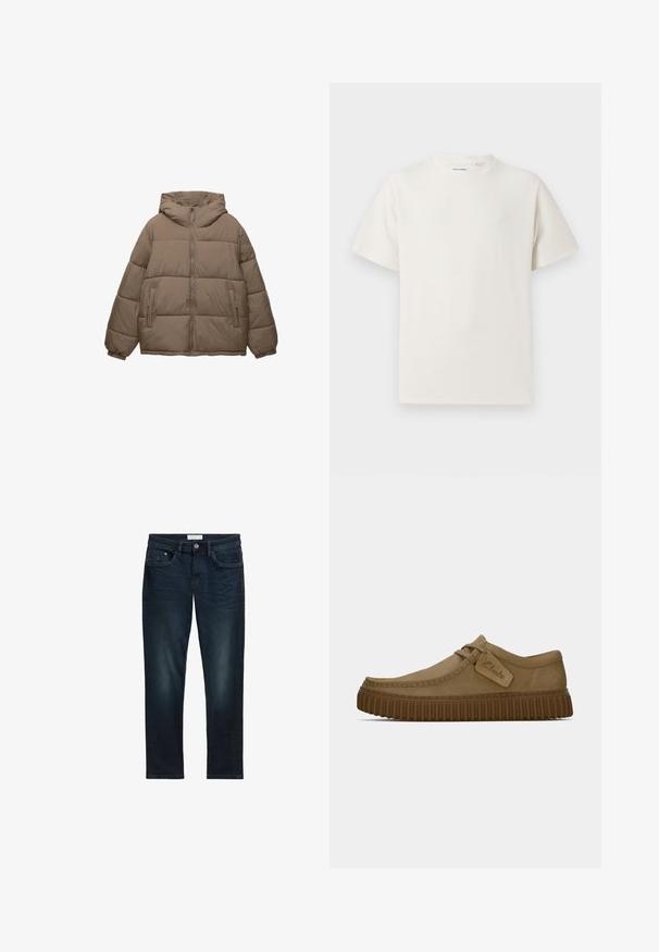 Padded jakna boje taupe s prednjim zatvaračem, pričvršćenim kapuljačom, elastičnim manžetama i dva bočna džepa na zatvarač, prikazana na bijeloj pozadini.; Bijela kratka majica s kratkim rukavima u rebrastoj teksturi. Okrugli izrez, ležeran kroj, bez vidljivih uzoraka ili akcenta. Jednostavan i svestran dizajn.; Tamno plave traperice slim kroja, s pet džepova, zatvaranjem na dugme i suptilnim izbljeđivanjem sprijeda za teksturu.; Svijetlosmeđi nubuk cipele s okruglim vrhom, šavovima detaljima i rebrastom smeškom gumom. Ima bočnu oznaku s "Clarks" logotipom.