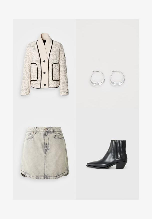 Roomkleurig doorgestikt jack met zwarte abstracte stiksels, zwarte knopen, grote sjaalkraag, twee voorkantzakken en zwarte afwerking langs de randen en manchetten.; Zwarte mouwloze gebreide top met een geribbelde textuur en hoge hals. Heeft een aansluitende pasvorm en een minimalistisch ontwerp.; Denim rok in lichtgrijs met een vervaagde textuur, voorzien van een knoopsluiting in de taille, voorzakken en een licht gebogen zoom.; Zwarte leren enkellaars met spitse neus, elastische zijpanelen met verticale groeven en een lage blokhak. Glad oppervlak en slank ontwerp.; Zilveren creolen met een gepolijste afwerking en DKNY-branding, weergegeven tegen een effen witte achtergrond.