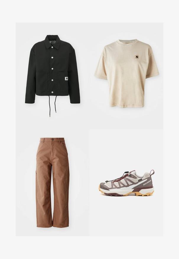 Čierna krátka bunda vyrobená z odolnej tkaniny. Obsahuje klasický golier, strieborné cvoky, dve predné vrecká a nastaviteľný šnúrkový lem.; Béžové bavlnené tričko s voľným strihom, okrúhlym výstrihom, krátkymi rukávmi a malou štvorcovou nášivkou na ľavej strane hrude.; Hnedé široké nohavice vyrobené z pevnej tkaniny. Majú vysoký pás, predné vrecká a jemné detaily prešívania.; Salomon X ULTRA 360 EDGE GTX - Turistické topánky - silver cloud/iron/rum raisin