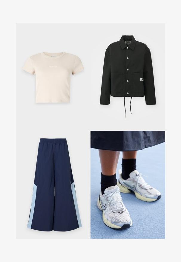 Schwarz gekürzte Jacke aus strapazierfähigem Stoff. Mit klassischem Kragen, silbernen Druckknöpfen, zwei Fronttaschen und verstellbarem Kordelzug am Saum.; Beige Cropped-T-Shirt aus geripptem Stoff, mit Rundhalsausschnitt und kurzen Ärmeln. Mit kleinem kontrastierendem Logo auf der Vorderseite.; Marinefarbene weite Hosen mit einem elastischen Bund, die hellblaue Seitenpaneele und eine glatte Textur aufweisen. Designed für Komfort und Bewegungsfreiheit.; Weiße und silberne Nike-Sneaker aus Mesh-Gewebe, mit reflektierenden Akzenten und einer beigen Sohle. Getragen mit schwarzen Socken und stehend auf einer blauen Fläche.