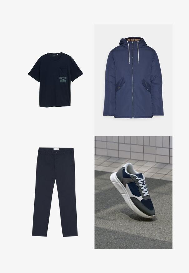Marineblau gepadded Jacke mit Kapuze, ausgestattet mit einem Reißverschluss vorne, zwei seitlichen Taschen mit Knöpfen und weißen Kordeln.; Marineblaues T-Shirt mit kurzen Ärmeln aus weicher Baumwolle, featuring eine Tasche auf der linken Brustseite und Textdruck auf der Vorderseite.; Marineblaue Chinos aus Baumwolle mit glatter Textur, ausgestattet mit einem Reißverschluss, Gürtelschlaufen und seitlichen Taschen für Funktionalität.; Sneaker mit einem Obermaterial aus navyblauem Mesh, grauen Wildlederelementen, einer weißen Gummisohle und flachen weißen Schnürsenkeln, entworfen für Komfort und Atmungsaktivität.