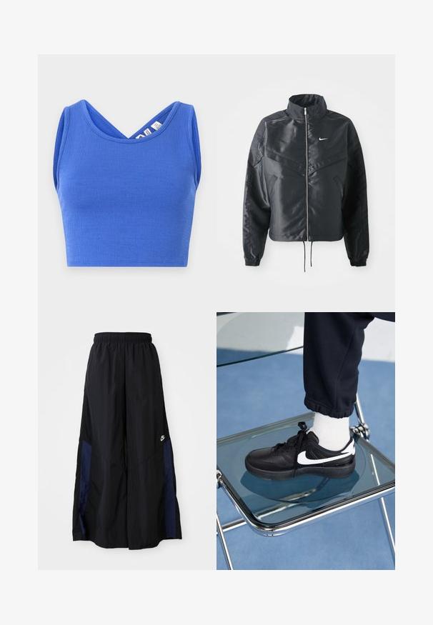 Schwarze, verkürzte Jacke mit hohem Kragen, Reißverschluss, Elastan-Ärmeln und einem weißen Nike-Logo. Glattes, glänzendes Material mit leicht strukturiertem Oberflächeneffekt.; Blaues, kurzes Tanktop aus strukturiertem Material. Verfügt über ein V-Ausschnitt-Design und ärmellosen Schnitt mit einer taillierten Silhouette.; Schwarze weit geschnittene Hose aus leichtem Stoff, mit einem dunkelblauen Seitenpanel und einem elastischen Bund. Kleines weißes Logo am unteren Ende.; Schwarze Nike-Sneaker mit weißen Akzenten, die über eine glatte Ledertextur, ein Schnürdesign und eine abgerundete Zehenform verfügen, platziert auf einem Glasstuhl.