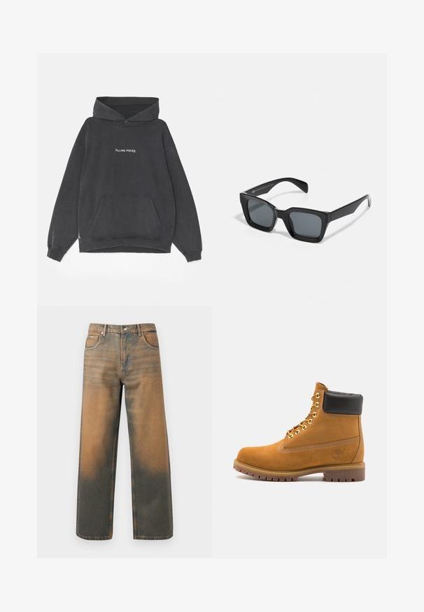 Szara bluza z kapturem, z suwakiem z przodu, dwiema dużymi kieszeniami, ściągaczami przy mankietach i naszywką z logiem na lewej kieszeni. Wykonana z trwałego materiału.; Filling Pieces - Bluza z kapturem; Jeansy o szerokich nogawkach w przetartym niebieskim i brązowym denimp. Posiadają wysoki stan, przednie kieszenie oraz klasyczne zapięcie na guzik z metalowymi akcentami.; Beżowe zamszowe botki sięgające kostki z czarną wyściełaną krawędzią, złotymi oczkami, białymi detalami szycia oraz wytrzymałą gumową podeszwą z wyraźnym bieżnikiem.; Czarne prostokątne okulary przeciwsłoneczne z ciemnymi soczewkami. Plastikowa oprawka o błyszczącym wykończeniu, z szerokim mostkiem i lekko zwężającymi się ramionami.