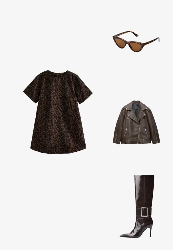 Jachetă de motociclist din piele ecologică maro, cu rever larg, fermoare argintii la buzunare și mâneci, și curele ajustabile la tiv.; Rochie cu imprimeu leopard în nuanțe de maro și negru. Mâneci scurte, guler rotund, croială lejeră, design până la genunchi, material din bumbac cu textură netedă.; Botă din piele maro închis, până la genunchi, cu vârf ascuțit, toc stiletto și curea lată cu o cataramă mare rectangulară din argint.; Ochelari de soare în stil cat-eye, cu o ramă din material cu tortoiseshell negru și portocalie, lentile maro și vârfuri elegante, ascuțite. Prezintă un logo minimal pe brățara ochelarilor.; Geanta de mână aurie are un material texturat cu studs metalici rotunzi, o placuță cu logo triunghiular și o curea din lanț cu eyelets metalice rotunde.