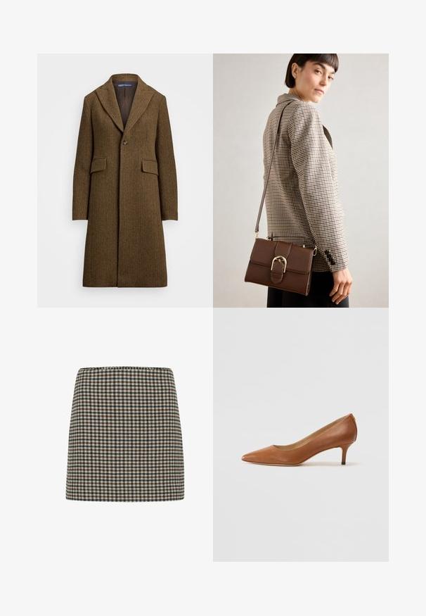 Manteau en herringbone marron avec un col cranté, fermeture à un bouton et deux poches avant. Fabriqué en laine texturée ou un tissu similaire.; Pull à col roulé en beige clair, en tricot lisse et doux. Présente des manches longues et une silhouette ajustée avec un ourlet côtelé.; Jupe mini à carreaux en noir, brun et crème. Forme structurée avec une taille haute. Texture de tissu douce avec un motif à grille uniforme.; Lauren Ralph Lauren ADRIENNE - Escarpins - deep saddle tan; Sac en cuir marron à bandoulière avec une boucle en métal doré, de forme rectangulaire, texture lisse et bandoulière détachable.