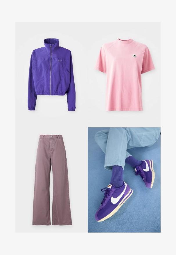 Casaco roxo com fecho éclair, feito de tecido leve, com um colarinho alto e bainha elástica, apresentando um pequeno logótipo no lado esquerdo do peito.; T-shirt de algodão rosa com decote redondo e mangas curtas. Apresenta um pequeno patch de logótipo em forma de quadrado na área do peito esquerdo. Textura suave.; Calças largas em algodão rosa poeirento, com fecho frontal por botão, bolsos laterais e detalhes cosidos ao longo das costuras.; Nike Sportswear CORTEZ - Sapatilhas - field purple/summit white/alabaster