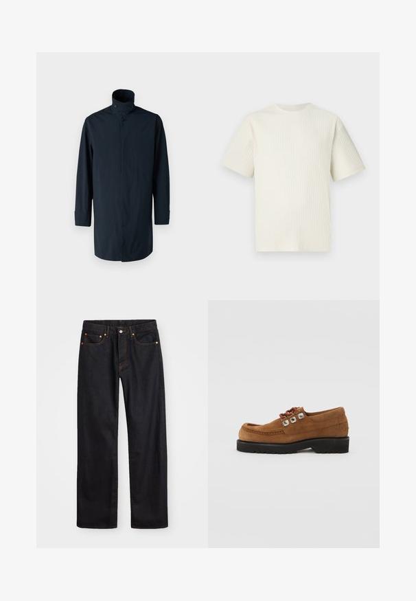 Tengerészkék szélálló kabát magas gallérral, dupla gombos záródással, hosszú ujjakkal és oldalsó zsebekkel. Könnyű, vízálló anyagból készült.; Világos bézs bordázott póló, rövid ujjal és kerek nyakkivágással, sima fehér háttér előtt bemutatva.; Férfi egyenes szabású fekete farmernadrág öt zsebbel és narancssárga varrással, gombos és cipzáros záródással elöl.; Barna velúr cipő kerek orral, párnázott gallérral és díszítő, ezüst színű fémlyukakkal. Fekete gumitalp a tapadásért és stabilitásért.