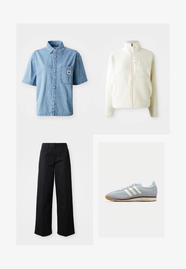 Wit fleece jack met hoge kraag, volledige ritssluiting en een borstzak. Zachte textuur en casual ontwerp.; Korte mouw denim overhemd in lichtblauw, met een knoopsluiting aan de voorkant, puntige kraag, enkel borstzakje en metalen knopen.; Zwarte wijde broek van zacht katoen. Voorzien van een klassieke tailleband, zijzakken en een rechte snit naar de zoom.; Lichtblauwe suède sneakers met witte drie streepen, rubberen zool en textuur-mesh. Voorzien van een gladde neuskap en branding op de hak.