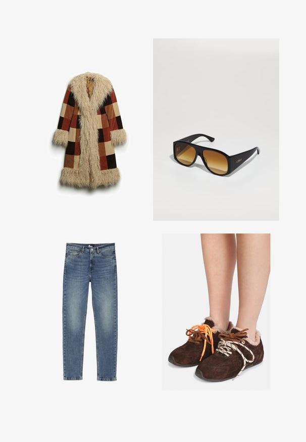 Lang jack met een nep-bont kraag en manchetten, met een geruiten patroon in bruin, roest en beige. Zacht, gestructureerd buitenmateriaal.; Grijze cropped trui gemaakt van zacht, fuzzy materiaal. Heeft lange mouwen en een ronde halslijn, met een gladde, lichte textuur.; Witte T-shirt met korte mouwen, gemaakt van zachte katoen, met een ronde halslijn en een ontspannen pasvorm met omgerolde zoomdetails. Geen patronen of accenten.; Blauwe denimjeans met een rechtlopende pasvorm, voorzien van lichte vervaging, vijf zakken en een knoop- en ritssluiting.; Bruine leren instapschoenen met een voering van bont, gedragen op blote voeten, met mismatched veters: de ene is oranje en de andere is wit met zwarte strepen.; Zwarte rechthoekige zonnebril met bruine verlooplenzen. Gemaakt van plastic, met een glad oppervlak en een subtiele gouden logo op de poot.