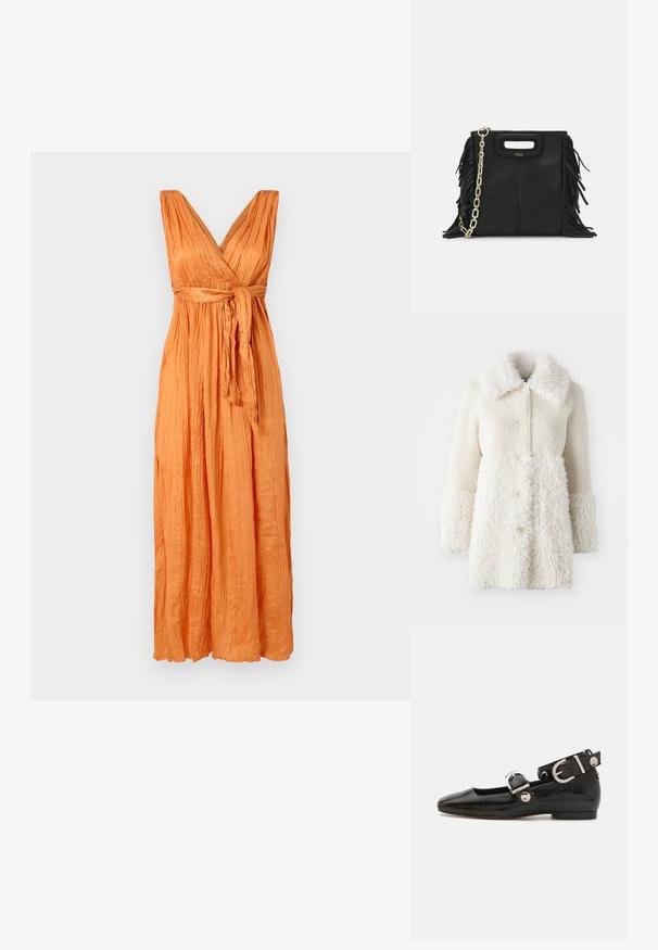 Bela krznena bunda z teksturirano tkanino, velikim ovratnikom in gumbi za zapiranje. Telo ima gladko površino z kontrastnimi detajli.; Maksi obleka iz živahnega oranžnega crepe blaga, z globokim V-izrezom, nabranim bistvom in zavezanem pasu za poudarjen obliko in zračno silhueto.; Črne lakaste balerinke s kvadratnim prstom, trakovi okrog gležnja z zlatimi dodatki in ravnim podplatom. Gladka tekstura z minimalističnim dizajnom.; Črna usnjena ročna torba z detajli fringa, zlatim verigo za rame in izrezanim ročajem. Na sprednji strani je nameščen logotip.