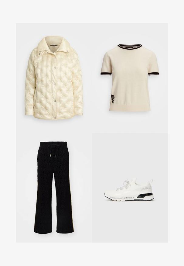 Purus kreminių spalvų pūkuotas švarkas su aukštu apykaklės, kuriame yra siuvinėjimo detalės ir spaudžių užsegimai priekyje. Švelni, blizgi medžiagos tekstūra.; Kreminės spalvos trumpomis rankovėmis mezginys su juodais raštuotais apykaklės ir rankogalių akcentais. Apatinėje kairėje pusėje yra išsiuvinėtas logotipas.; Juodos kelnės su tekstūruotu audiniu ir "VERSACE" logotipo raštu, su raišteliu reguliuojamu liemeniu ir geltonomis šoninėmis detalėmis. Platėjanti kojų konstrukcija.; Baltos sportbačiai su tinklinėmis viršutinėmis dalimis, juodais akcentais ir atspindinčiomis raištelėmis. Ant šono yra „VERSACE JEANS COUTURE“ ženklas.