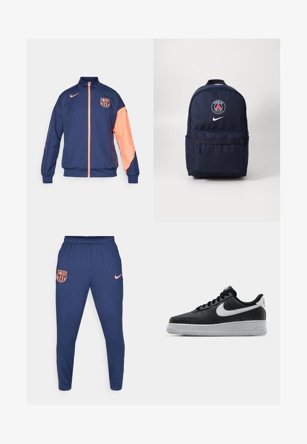 FC Barcelona Nike Jacke in Dunkelblau mit korallenfarbigen Akzenten, ausgestattet mit einem vollen Reißverschluss, hohem Kragen und Logo auf der Brust und dem Arm.; Langärmliges blaues und pfirsichfarbenes Nike-Fußball-Trainingsoberteil mit dem Wappen von FC Barcelona und dem Spotify-Logo, Reißverschlusskragen und abstraktem Linienmuster.; Navyblaue Sporthosen aus glattem Stoff, mit einem orangefarbenen FC Barcelona-Logo und einem kleinen orangefarbenen Nike-Swoosh im Hüftbereich.; Schwarze Ledersneaker mit strukturierten Oberflächen, weißem Nike-Swoosh, grauer Sohle, runder Zehenpartie und Schnürdesign. Verfügt über Perforationen an der Zehenbox.; Marineblauer Rucksack mit Reißverschluss, ausgestattet mit einer Fronttasche und einem Paris Saint-Germain-Logo in Rot, Weiß und Blau. Nike-Logo unten.