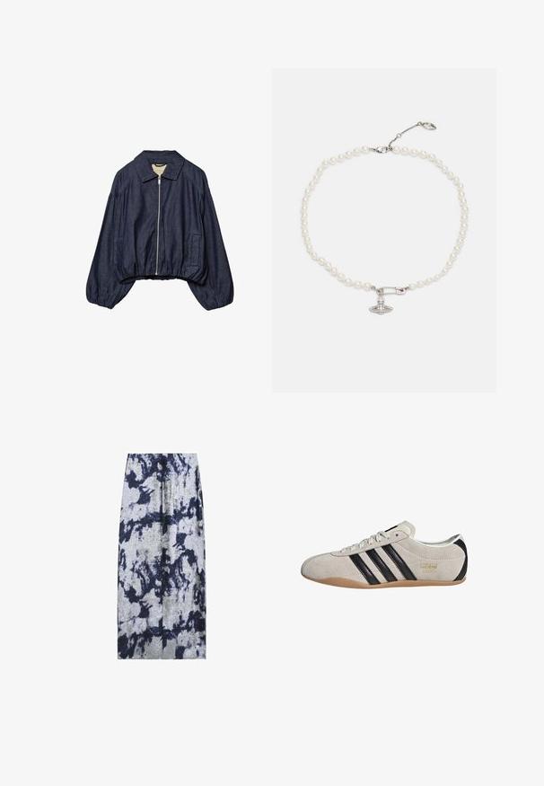 Giacca in denim cropped blu scuro con zip anteriore, maniche lunghe larghe, colletto e orlo e polsini elasticizzati.; Due sciarpe a tubo senza soluzione di continuità: una nera e una bianca. Entrambe sono realizzate in tessuto morbido e elastico e presentano una texture liscia senza motivi.; Gonna argento con un motivo tie-dye in blu scuro e nero. Presenta una linea dritta e uno spacco anteriore per un tocco di stile in più.; Sneaker in suede con tomaia grigia, strisce nere e suola in gomma color cuoio. Presenta una chiusura con lacci e un dettaglio del logo dorato sul lato.; Collana di perle con perline bianche lucide, caratterizzata da un ciondolo a forma di spilla di sicurezza in tono argento decorato con strass trasparenti. Chiusura a gancio a polpo.