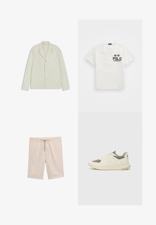 Giacca beige chiaro con rever a taglio, chiusura con bottoni e zip laterali. Realizzata in tessuto liscio e testurizzato con una vestibilità su misura.; T-shirt bianca in cotone con colletto rotondo, con logo nero "Polo Motorsport" e bandiere a scacchi incrociate sul lato sinistro del petto.; Pantaloni corti in misto cotone beige con vita elasticizzata, dettaglio con cordoncino e orli arrotolati. Tessuto liscio, senza motivi né accessori.; Sneaker atletica bianca e beige chiaro, con tomaia in mesh, dettagli perforati e una suola intermedia texturizzata con marchio sul tallone.