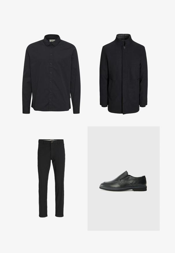 Herren schwarzer Wollmantel mit hohem Kragen, verdecktem Reißverschluss, einreihigem Knopfverschluss und Seitentaschen.; Schwarzes Langarmhemd aus Baumwolle mit umgeschlagenem Kragen, Knopfleiste vorne und einem kleinen Seitenschild. Glatte Textur.; Schwarze Baumwollmischungshose mit schmalem Schnitt, gekennzeichnet durch einen Knopfverschluss, Taschen und umgeschlagenen Säumen für einen lässigen Abschluss.; Schwarze Leder-Slipper mit glattem Obermaterial, gesteppten Akzenten, runder Zehenpartie und niedrigem Gummiabsatz. Die Sohle hat ein minimales Profil.