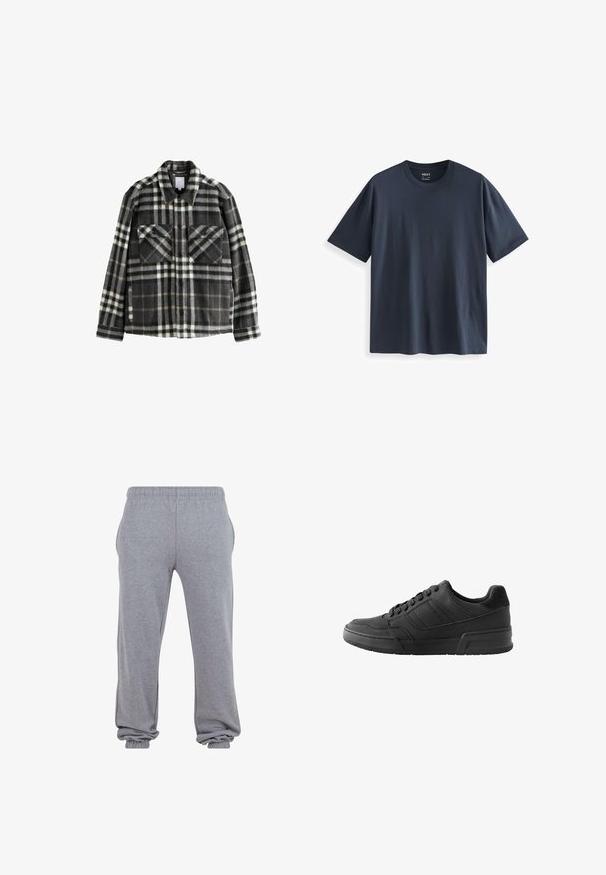 Kariertes Flanelljackett in Dunkelgrau und Weiß, mit zwei Brusttaschen, Knopfschluss und klassischem Kragen.; Navyblaues Baumwoll-T-Shirt mit Rundhalsausschnitt, kurzen Ärmeln und lockerem Schnitt. Glatte Textur ohne sichtbare Muster oder Akzente.; Graue Jogginghose aus weichem Material, mit einem elastischen Bund, seitlichen Taschen und schmal zulaufenden Bündchen am Knöchel für eine lockere Passform.; Schwarze Sneakers mit einem Obermaterial aus glattem Leder, kontrastierenden Wildlederelementen, strukturiertem Design und einer strukturierten Gummisohle.