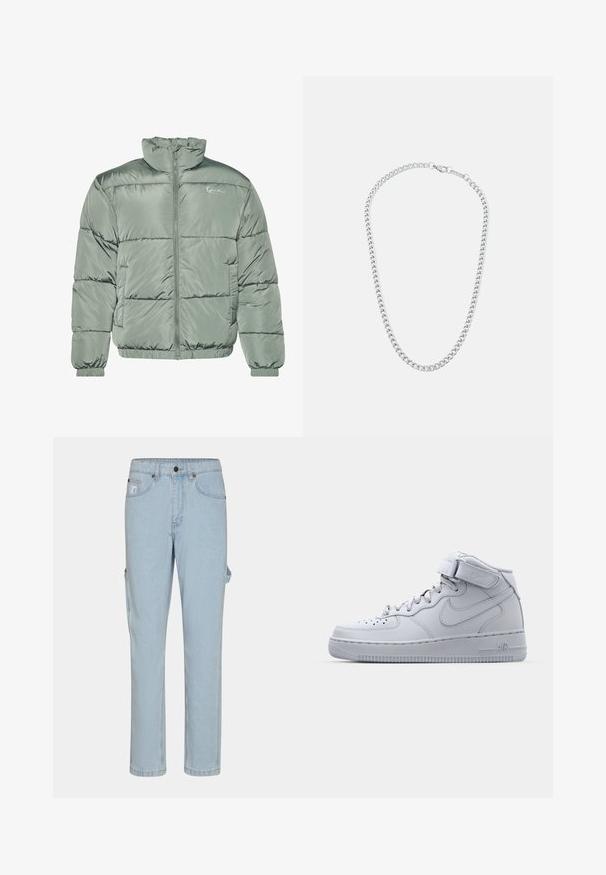 Puchowa kurtka w jasnym zielonym kolorze, z wysokim kołnierzem, centralnym zamkiem błyskawicznym oraz elastycznymi mankietami i dołem dla lepszego dopasowania. Gładki, błyszczący materiał.; Zielona bawełniana koszulka z luźnym krojem, z prążkowanym okrągłym dekoltem i krótkimi rękawami. Posiada białe haftowane napisy na piersi.; Jasnoniebieskie dżinsowe spodnie cargo o prostym kroju, z bocznymi kieszeniami i klasycznym zapięciem na guziki i zamek.; Szare wysokie sneakersy Nike Air Force 1 z skórzaną cholewką, wyściełanym kołnierzem i paskiem na rzep. Ikonowy design z perforowanym noskiem.; Srebrny metalowy naszyjnik z ogniwami połączonymi ze sobą i bezpiecznym zapięciem, gładka textura, jednolite wykończenie i klasyczny design.