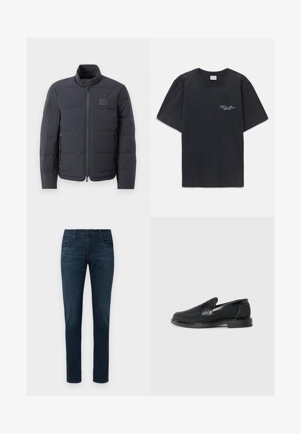 Melna pūkaina jaka ar augstu apkakli, quiltota tekstūra un priekšējo rāvējslēdzēju. Iekļauj mazu logotipa plāksteri kreisajā krūtī un sānu kabatas.; Melna īsās piedurknes T-kreklā ar mazu balto "Filling Pieces" tekstu logotipu uz kreisā krūšu.; Tumši zilie piegulošie džinsi ar piecām kabatām, priekšējo pogu un rāvējslēdzēju, izstādīti uz baltas fona.; Melnas austas slaidu kurpes ar gludu ādas akcentu augšpusē, apaļas formas purngalu un zemas profila gumijas zoli.