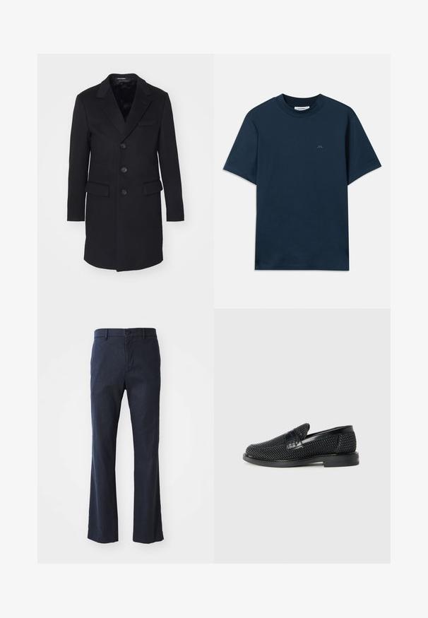 Schwarzer Wollmantel mit Reverskragen, einreihiger Knopfverschluss, fünf Knöpfe, zwei vordere Taschen und glatte Innenauskleidung.; Marineblaue Baumwoll-T-Shirt mit Rundhalsausschnitt, kurzen Ärmeln und einem dezenten Logo auf der Brust. Glatte Textur und klassischer Schnitt.; Marineblaue, weit geschnittene Hosen aus leichtem Stoff, mit einem einzigen Knopfverschluss und Fronttaschen, mit einer glatten Textur.; Schwarzer geflochtener Slipper mit einem glatten Lederakzent im Obermaterial, einem runden Zehendesign und einer flachen Gummisohle.