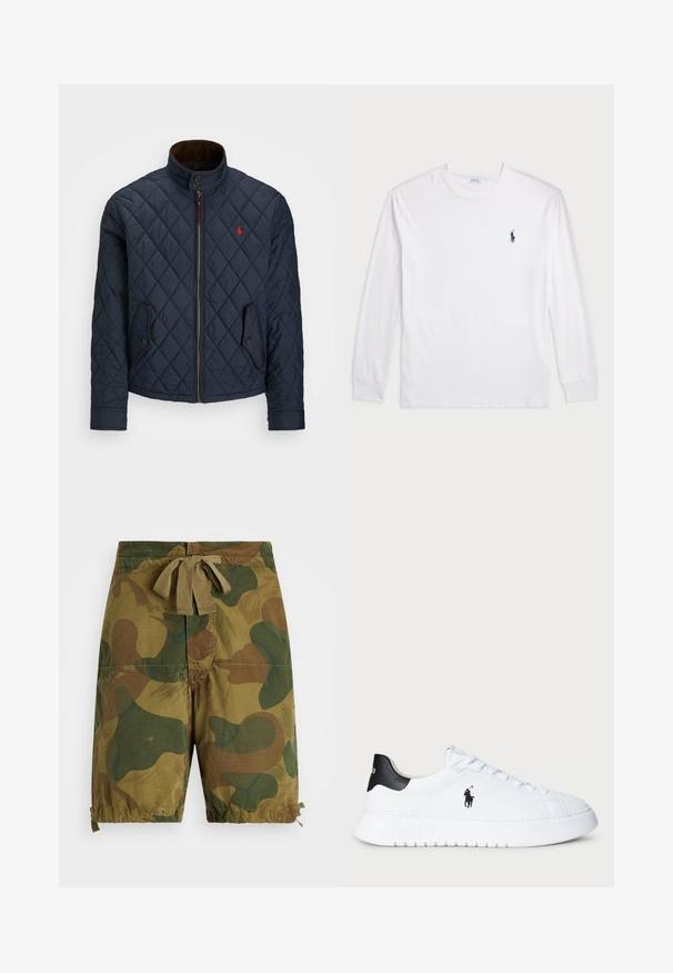 Námornícka prešívaná bunda s vysokým golierom, zipsom, dvoma zapínacími vreckami a malým červeným emblémom na hrudi. Mäkká textura.; Biele tričko s dlhým rukávom vyrobené z bavlny. Má okrúhly výstrih, pružné manžety a malé námornícky modré logo polo na ľavej hrudi.; Maskovacie šortky v odtieňoch zelenej a hnedej, vyrobené z ľahkej tkaniny, s pásom na šnúrku a zberaním na spodnom leme.; Biele nízke tenisky s čiernym opakom na päte a čiernym logom Polo Ralph Lauren na boku, so bielymi šnúrkami a hrubou gumovou podrážkou.
