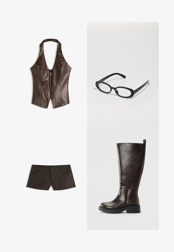 Hnedý kožený trenčkot s vykrojenými klopami, dvojradovým zapínaním na gombíky, opaskom na páse a bočnými vreckami. Hladká textúra a dĺžka po kolená.; Hnedý umelý kožený top na traky s hlbokým V výstrihom, priliehavým strihom a predným zipsom. Tkanina má hladkú, lesklú textúru.; Hnedé šortky z textúrovaného materiálu, s dvoma gombíkmi v páse, prednými vreckami a mierne vyhnutým lemom.; Tmavohnedá kožená čižma po kolená s okrúhlou špičkou, robustnou čiernou podrážkou, nízkym blokovým opätkom a s ťahacou pútkom na zadnej strane. ; Oválne čierne okuliare s priehľadnými šošovkami, s hladkým povrchom a širokými stranami. Šošovky majú jemný fialový odtieň. Logo na boku.; Tmavo hnedá semišová kabelka so štruktúrovaným tvarom, s dvomi hornými uchami a odnímateľným popruhom s akcentom zlatého tónu s prackou.