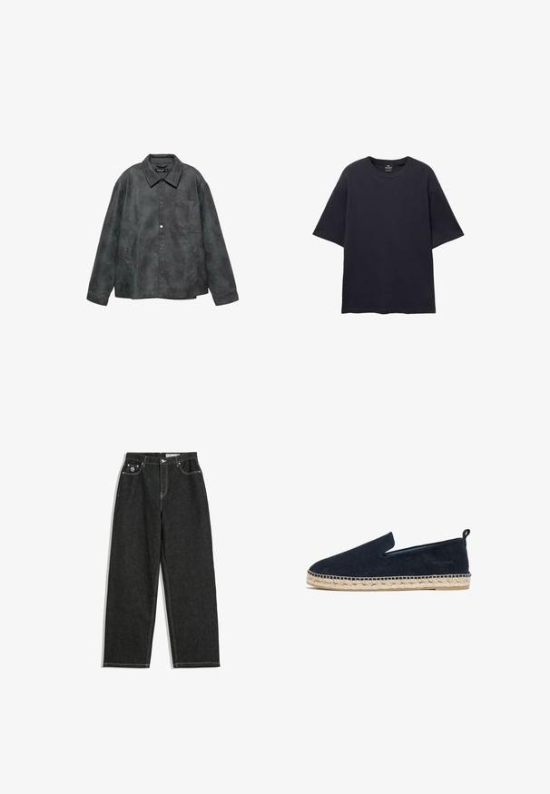 Donkergrijze neplederen jas met drukknoopsluiting, een borstzak, twee zijzakken en een brede kraag.; PULL&BEAR SHORT SLEEVE TEXTURED WEAVE - T-shirt basic - dark blue; Zwarte rechte jeans met witte stiksels, vijf-pocket ontwerp, knoop- en ritsluiting, en een klein logo op de voorkant van de rechterzak.; Navy blauwe suède espadrille met een juten touwzool, instapontwerp, ronde neus en een lusvormige achterkant voor gemakkelijk aan- en uittrekken.
