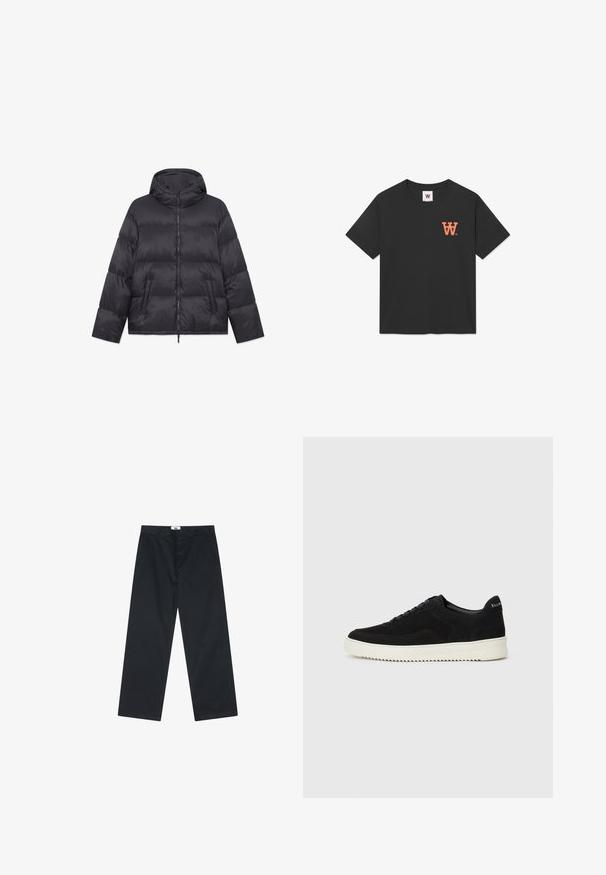 Fekete nejlon puffertakó, kapucnival, cipzárral, és két elülső zsebbel rendelkezik, tűzött mintázattal és texturált, párnázott befejezéssel.; Fekete pamut póló rövid ujjakkal, kerek nyakkal, és narancssárga "W" logóval a bal mellrészen. Puha, sima textúra.; Fekete pamut nadrág, egyenes szárú fazonnal, gombos záródással és egyszerű derékpánttal. Nincsenek minták vagy egyéb díszítések.; Fekete velúr sportcipő fűzős dizájnnal és kontrasztos fehér gumitalppal. Jellemzői a textúrázott oldalpanelek és a diszkrét logó a sarokon.