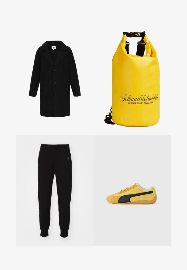 Svart kappa med slagkrage, långa ärmar och rak skärning. Tyget har en mjuk textur och har knappar samt sidofickor.; Förpackning med fem svarta t-shirts med rund halsringning. Korta ärmar, i bomull, standard passform. Slät textur utan synliga mönster eller dekorationer.; Svarta bomullsträningsbyxor med dragsko i midjan, avsmalnande ben och broderad logotypdetalj på vänster sida. Slät textur.; Lågt profil gult mocka Puma-sneaker med svart rand på sidan och gummigummi sula, visad i sidovy på vit bakgrund.; Gul vattentät ryggsäck tillverkad av slitstark material, med en rulltopp och ett svart justerbart rem med spänne. Svart text tryckt på framsidan.