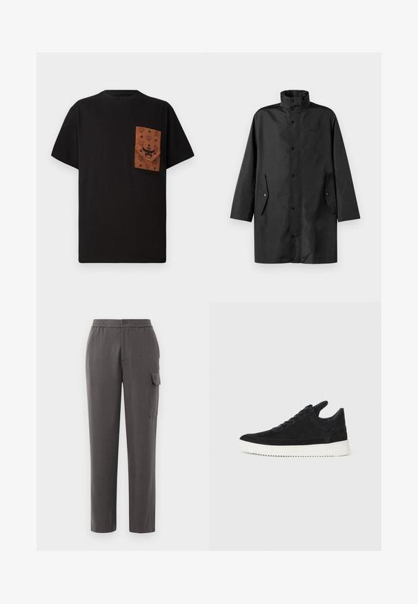 Černý nepromokavý kabát s vysokým límcem, patentkami a bočními kapsami. Hladká látka s uvolněným, rovně střiženým designem.; Černé tričko s hnědou kapsou s embosovaným vzorem a logem. Krátké rukávy a kulatý výstřih. Bavlněný materiál, volný střih.; Šedé kalhoty s volným střihem, vyrobené z hladkého materiálu. Obsahují zapínání na knoflík, boční kapsy a cargo kapsu na nohavici.; Černé semišové tenisky s bílou gumovou podrážkou, s tónovým prošitím a šněrováním. Hladký povrch s moderním, aerodynamickým tvarem.