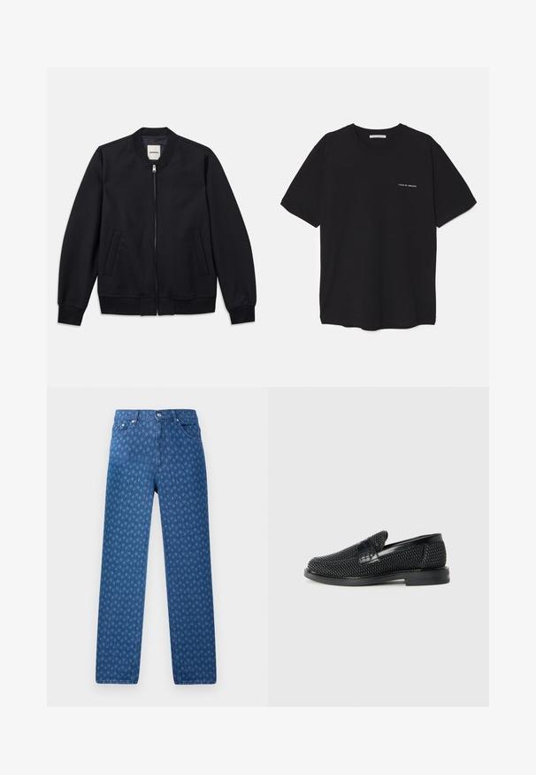 Marinblå bomberjacka i mjuk tyg med dragkedja fram, ribbade ärmslut och två sidofickor. Rund halsringning utan huva.; Svart bomull T-shirt med rund hals, korta ärmar och vit logotryck på vänster bröst. Enkel, enfärgad design.; Blå denimjeans med ett upprepande texturmönster, femficksdesign och knäppning i midjan. Raka ben.; Svart vävd slip-on sko med en slät läderdetalj på ovansidan, med rund tådesign och en låg gummisula.