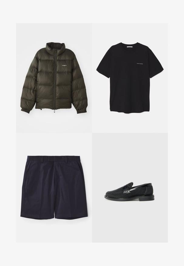 Tamnozeleni puf jakna s visokim ovratnikom, zatvaranjem na zip, elastičnim manžetama i bočnim džepovima. Ima prešanu teksturu i minimalno brendiranje.; Crna pamučna majica s okruglim izrezom, kratkim rukavima i bijelim logotipom otisnutim na lijevoj strani prsnog koša. Jednostavan dizajn u jednoj boji.; Tamno plave kratke hlače od glatke tkanine s ravnim prednjim dijelom, petljama za remen i bočnim džepovima; završene ravnim rubovima za čist izgled.; Crne pletene cipele bez pertli s glatkim kožnim naglaskom na gornjem dijelu, s dizajnom okruglog nosa i niskoprofilnom gumenom đonom.