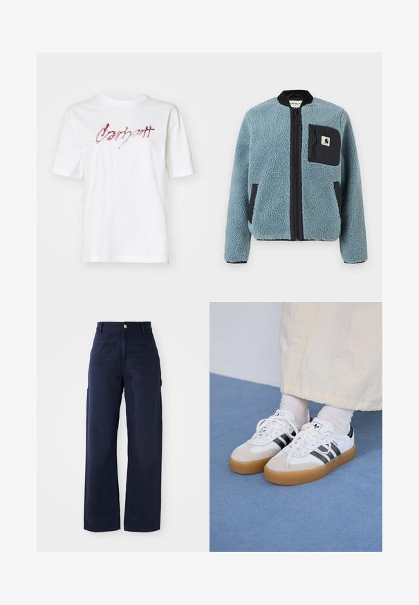 Blå fleecejakke med en tekstureret overflade, sorte lynlås lommer, opretstående krave og front lynlås. Har logo-patch på brystlommen.; Hvid bomulds T-shirt med korte ærmer og rund halsudskæring. Har et pink og rødt glansfuldt skriftlogo på forsiden.; Mørkeblåvidde cargo bukser fremstillet af et robust bomuldsstof, der har sidelommer og en knaplukning i taljen.; Hvide sneakers med sorte striber og beige ruskindsdetaljer. Har en tekstureret gummisål og flade hvide snørebånd, båret med lyse sokker.