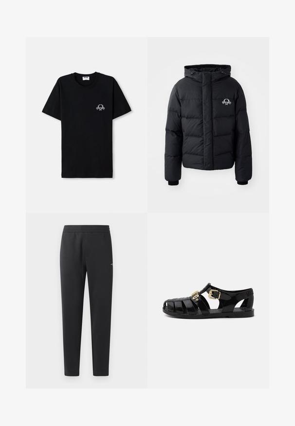 Fekete puffdzseki kapucnival, steppelt kialakítással, rugalmas mandzsettákkal és mellkasi logóval. Simább, vízálló anyagból készült.; Fekete pamut póló, kerek nyakkivágással. Kicsi fehér grafikai mintával a mellrészen. Rövid ujjú és egyenes aljjal rendelkezik.; Fekete sportnadrág puha anyagból, rugalmas derékpánttal, egyenes szárakkal és egy kis logó részlettel az oldalán.; Fekete gumiszandál, kivágott mintával, arany csatos záródással és texturált talppal. A saroknál bélyegzett logó.