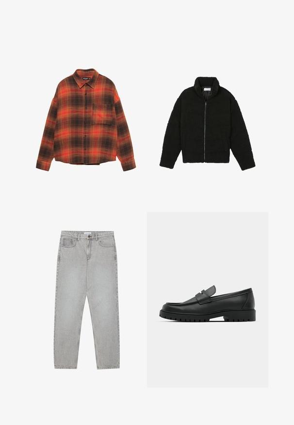 Schwarze Kunstpelzjacke mit hohem Kragen, Reißverschluss, elastischen Bündchen und gestepptem Design. Verfügt über seitliche Taschen und eine weiche Textur.; Langärmliges, knöpfbares Hemd mit karierter Musterung in Orange, Rot und Braun sowie einer Brusttasche, auf einem weißen Hintergrund präsentiert.; Helle graue Jeanshose mit gerade geschnittenem Design, Fünf-Taschen-Stil und Knopfverschluss. Sichtbare Nähte entlang der Seitennähte.; Schwarze Lederloafer mit runder Zehenform, ausgestattet mit einem gesteppten Design, niedrigem Plattformsohle und einer strukturierten, genoppten Gummisohle.