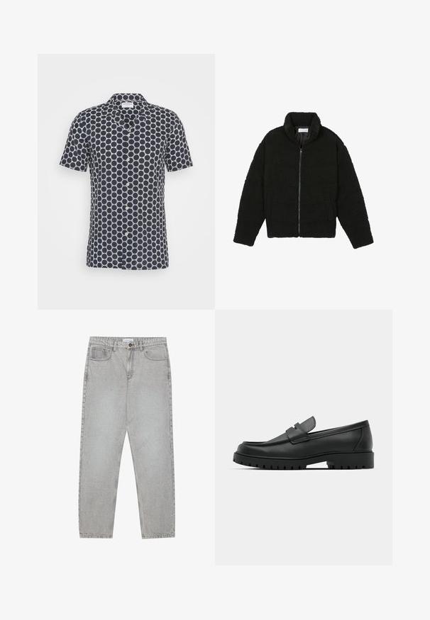 Zwarte faux fur jas met een hoge kraag, ritssluiting, elastische manchetten en een doorgestikt ontwerp. Beschikt over zijzakken en een zachte textuur.; Marineblauw overhemd met korte mouwen, voorzien van een witte cirkelpatroon, met knoopsluiting aan de voorkant en een zachte stofstructuur.; Lichtgrijze denimbroek met een recht model, vijfzakkenstijl en een knoopsluiting. Zichtbare stiksels langs de naden.; Zwarte leren instappers met een ronde neus, voorzien van een gestikt ontwerp, een lage platformzool en een gestructureerde, grof rubberen buitenzool.