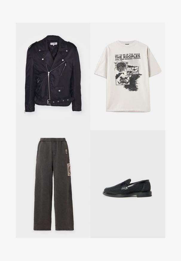 MM6 Maison Margiela - Kurtka przejściowa; T-shirt z krótkim rękawem w kolorze kremowym, z dużym czarnym nadrukiem graficznym z tekstem i obrazkami, okrągłym dekoltem i luźnym fasonem. Wykończenie z postrzępionym brzegiem.; Spodnie szerokie w kolorze ciemnoszarym, z ozdobną łatą na przedniej kieszeni i elastycznym pasem dla wygody.; Czarny, pleciony but wsuwany z gładkim skórzanym akcentem na cholewce, o okrągłym nosku i niskoprofilowej gumowej podeszwie.