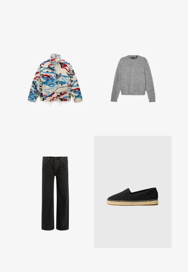 Fleecejacke mit einer cremefarbenen Basis und mehrfarbigen, kartografischen Mustern in Rot, Schwarz, Blau und Grün; hat einen hohen Kragen und einen Reißverschluss.; Grauer, langärmeliger Pullover aus flauschigem Material mit Rundhalsausschnitt und cropped Fit. Glatte Textur mit einem weichen, leichten Erscheinungsbild.; Grünes Baumwoll-T-Shirt mit kurzen Ärmeln, geripptem Rundhalsausschnitt und gesticktem Nike-Logo auf der Brust. Glatte Textur und entspannte Passform.; Schwarze, weit geschnittene Jeans aus Denim mit hoher Taille, im klassischen Fünf-Taschen-Design und subtilem Verblassen für eine strukturierte Optik.; Schwarze Canvas-Espadrilles mit runder Zehenform, ausgestattet mit einer gewebten Jutesohle und einer Stichnaht entlang der Sohlenkante.