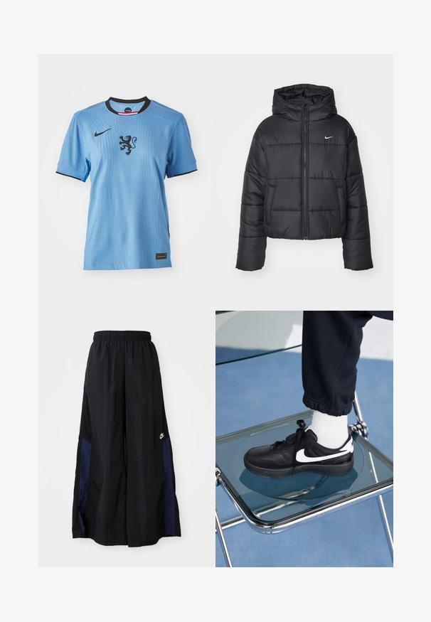 Černá péřová bunda vyrobená z nylonu, s předním zipem, kapucí a dvěma předními kapsami. Design zahrnuje prošívané části a malé logo.; Světle modrý dres Nike s krátkým rukávem, černým límcem a grafikou lva uprostřed. Texturovaná tkanina s jemným žebrováním.; Černé kalhoty širokého střihu vyrobené z lehkého materiálu, s námořnickou modrou bočním panelem a elastickým pasem. Malé bílé logo na spodní části.; Černé tenisky Nike s bílými akcenty, s hladkou koženou texturou, šněrovacím designem a zaoblenou špičkou, umístěné na skleněné židli.