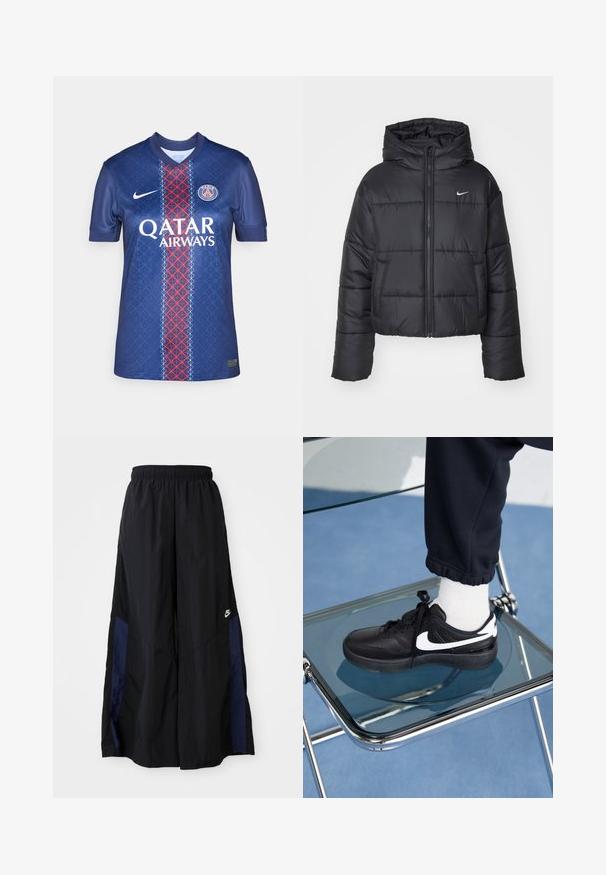 Giubbotto imbottito nero in nylon, con zip frontale, cappuccio e due tasche frontali. Il design presenta sezioni cucite e un piccolo logo.; Maglietta da calcio blu navy in tessuto liscio, con un motivo geometrico, strisce verticali rosse e bianche, e il logo "QATAR AIRWAYS".; Pantaloni neri a gamba larga realizzati in tessuto leggero, con un pannello laterale blu navy e una cintura elastica. Piccolo logo bianco sul fondo.; Sneakers Nike neri con accenti bianchi, caratterizzati da una superficie in pelle liscia, design con lacci e punta rotonda, posizionati su una sedia di vetro.