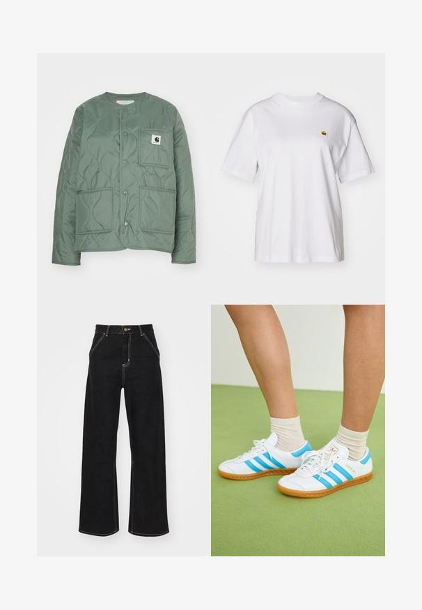 Quiltad grön jacka med rund halsringning, tryckknappar, två framfickor och ett logopatch på vänster ficka. Slät textur.; Vit bomull t-shirt med avslappnad passform, korta ärmar och en liten broderad logotyp på vänster bröstområde.; Svarta vida jeans i denim, med kontrasterande vit sömnad och framknäppning, samt två snedställda framfickor.; Vita sneakers med ljusblå ränder, gummisula och snörningsdesign. Har guldprofil och en slät läderliknande textur.