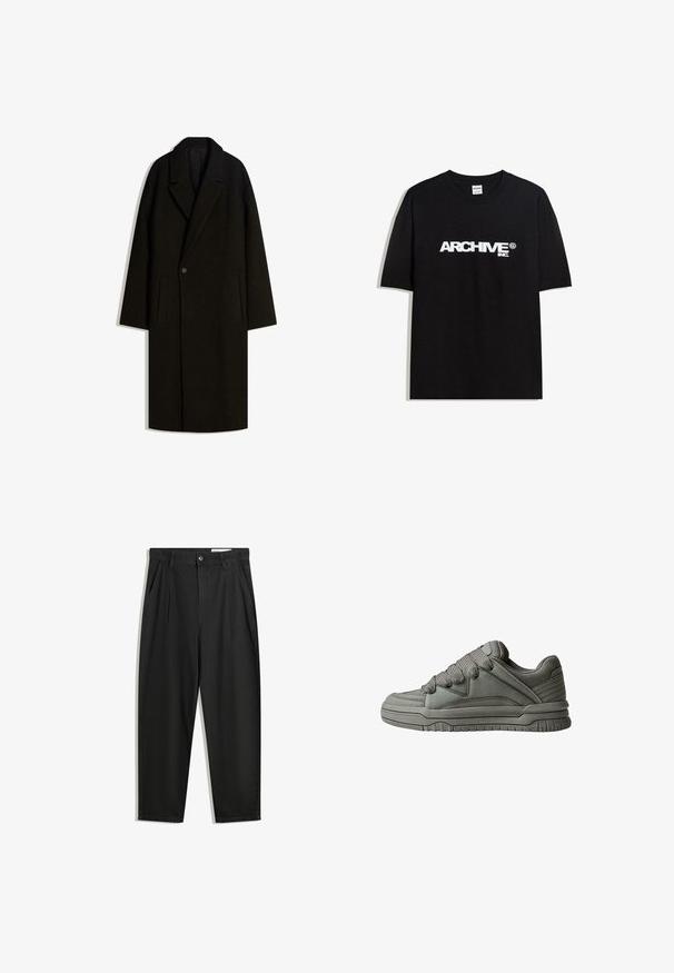 Hosszú fekete gyapjús dérkabát széles gallérral, egygombos záródással és oldalsó zsebmegvágásokkal, fehér háttéren laposan bemutatva.; Fekete pamut póló, fehér "ARCHIVE inc." logóval a mellkasán, rövid ujjakkal és kerek nyakkivágással.; Fekete pamut nadrág laza szabással, klasszikus derékrésszel, elülső hajtásokkal és oldalsó zsebekkel. Simább textúra minta nélkül.; Szürke sportcipő, texturált bőr és hálós felsőrésszel, vastag gumitalppal, valamint kiemelkedő párnázott nyelvvel és oldalakkal. Fűzők és oldalhúzások is tartoznak hozzá.