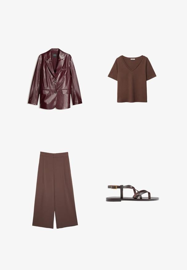 Burgundska umetna usnjena blazerja s gladko teksturo, enojnim gumbom za zapiranje, ostrimi reverji in dvema sprednjima žepoma.; Rjava bombažna majica s kratkimi rokavi in globokim V-izrezom. Preprost dizajn, mehak material in raven rob. Brez vzorcev ali dekorativnih elementov.; Rjave široke hlače z gladko teksturo, ki imajo visok pas in sprednje naborke. Tkanina je lahka in prosto pada.; Rjav usnjen sandal z načinom prečnega črta, zaklepom okoli gležnja in ravnim podplatom z minimalnimi šivi.