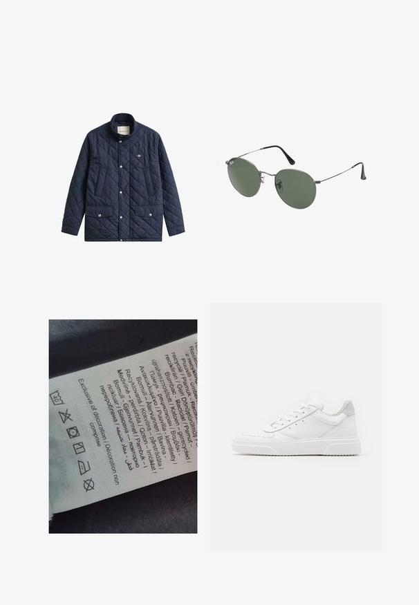 Granatowa pikowana kurtka z wysokim kołnierzem, zatrzaskami i dwoma przednimi kieszeniami. Na piersi małe logo. Gładka faktura.; Biała bawełniana koszulka z krótkim rękawem, okrągłym dekoltem i luźnym krojem. Gładka struktura bez widocznych wzorów czy akcentów.; Etykieta z tekstem w wielu językach, symbolami pielęgnacji i ikonami recyklingu, wydrukowana na materiałowym, miękkim w dotyku w jasnym kolorze.; Białe skórzane trampki o gładkim wykończeniu, zaokrąglonym nosku, płaskich sznurówkach i teksturowanej podeszwie. Szary zamszowy akcent na pięcie.; Okulary przeciwsłoneczne z metalową ramą i owalnymi zielonymi soczewkami. Cienka srebrna metalowa rama i czarne końcówki zauszników. Minimalistyczny design, bez widocznych logo.
