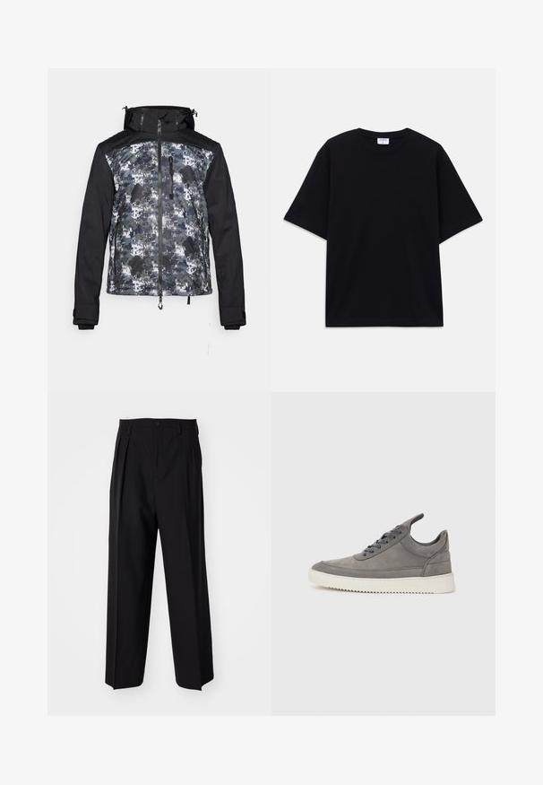 Férfi dzseki fekete kapucnival és ujjakkal, szürke és zöld árnyalatokban álcázó mintázatú testtel. Elülső cipzárral és zsebekkel rendelkezik.; Fekete, rövid ujjú, oversize póló kerek nyakkivágással és látható Filippa K márkacédulával a gallér belső részén.; Fekete, pliszírozott nadrág, egyenes, széles lábakkal. Sima anyagból készült, gombos záródással és övhurkokkal rendelkezik.; Szürke velúr sportcipő struktúrált felülettel, fehér gumitalppal, kerek fűzőkkel és alacsony szárú dizájnnal.