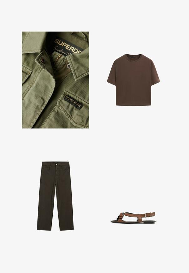 Olivgrüne Jacke aus strukturiertem Stoff, mit einem Reißverschluss und einem Patch mit dem "SUPERDRY"-Label. Verfügt über einen Kragen und Knopfdetails.; Braunes Baumwoll-T-Shirt, kurze Ärmel, runder Halsausschnitt, lockere Passform, glatte Textur, minimalistisches Design, keine sichtbaren Muster oder Akzente.; Dunkelgrüne Jeans im weit geschnittenen Style, hergestellt aus einem Baumwollgemisch. Sie verfügen über einen Frontknopfverschluss, fünf Taschen und klassische Denim-Nähte.; Braune Leder-Sandale mit offener Zehenpartie und seitlichen Ausschnitten. Sie verfügt über einen Knöchelriemen mit einer metallischen Schnalle und eine flache Sohle.