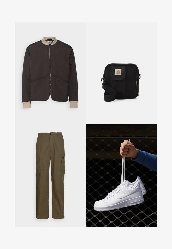 Pompeii PADDED JACKET - Giacca da mezza stagione - coffee; T-shirt bianca a maniche corte realizzata in cotone, con scollo rotondo e una texture liscia, dal taglio dritto e senza fantasie.; Pantaloni cargo verde oliva, realizzati in tessuto resistente. Presentano due tasche laterali, un punto vita standard e un design a gamba dritta.; Sneakers in pelle bianca con perforazioni, punta rotonda, suola piatta e lacci spessi, con logo swoosh visibile e "AIR" sul tallone.; Borsa a tracolla nera con un compartimento principale con zip, tasca frontale, tracolla regolabile e una patch del logo visibile sul risvolto.