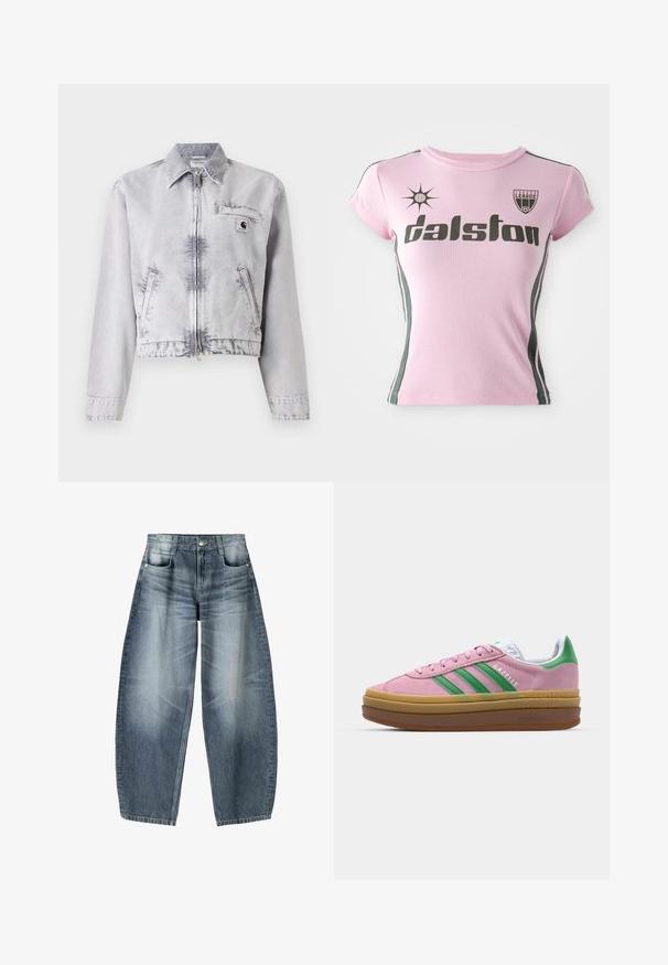 Szara dżinsowa kurtka z długimi rękawami, zapinana na zamek, w krótkim kroju, z kieszenią na piersi i detalem logo. Miękka tekstura o wyblakłym wykończeniu.; Różowa koszulka z krótkim rękawem z czarnym napisem "Dalston", z logo i bocznymi paseczkami w ciemnozielonym kolorze. Wykonana z gładkiego, elastycznego materiału.; Jeansy o szerokich nogawkach w jasnoniebieskim denimu z wyblakłymi miejscami, z pięcioma kieszeniami, zapinane na guziki oraz minimalnymi detalami przeszycia.; Różowe zamszowe sneakersy z zielonymi paskami, białymi akcentami i brązową gumową podeszwą. Posiadają teksturowany materiał i detale logo po boku.