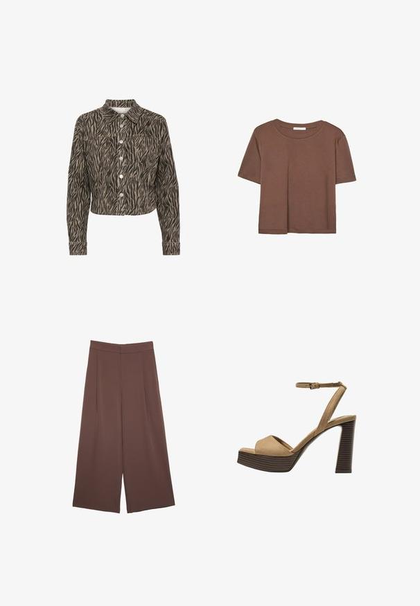 Kaffe LEONDRA - Traper jakna - feather gray black animal; Smeđi kratki rukav majica od mekog materijala, s okruglim izrezom i opuštenim krojem. Nema vidljivih uzoraka ili naglasaka.; Smeđe hlače širokog kroja s glatkom teksturom, koje imaju visok struk i nabore sprijeda. Tkanina je lagana i slobodno se kreće.; Beige suedirane sandale s visokim potpeticama, širokom prednjom trakom i trakicom oko gležnja, s debelom drvenom blok-potpeticom s teksturiranim završetkom.