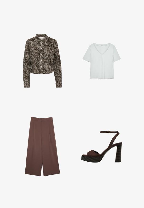 Kaffe LEONDRA - Džínová bunda - feather gray black animal; Svetle šedé tričko s krátkým rukávem a výstřihem do V, vyrobené z jemného materiálu; má volný střih a čisté švy bez vzorů.; Hnědé široké kalhoty s hladkou texturou, vysokým pasem a předními záhyby. Materiál je lehký a volně splývá.; Hnědé semišové sandály na vysokém podpatku s otevřenou špičkou, nastavitelným páskem kolem kotníku a proužkovou platformou.